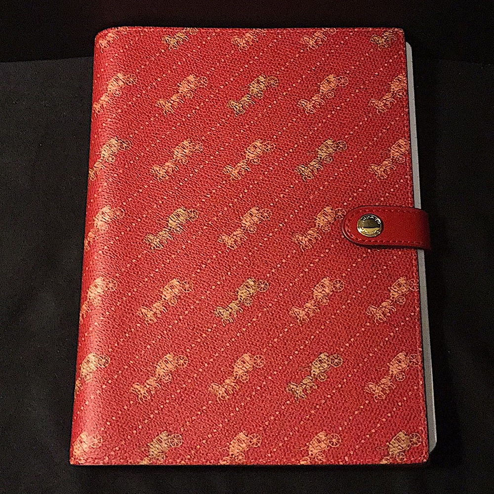 COACH -NOTEBOOK W/DIAGONAL HORSE & CARRIAGE PRINT - Picture 9 of 12